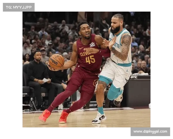 艾弗森与安东尼搭档组成的进攻组合堪称NBA历史最强双人组之一 艾弗森与安东尼搭档组成的进攻组合堪称NBA历史最强双人组之一